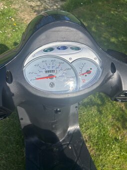 Skúter 125 SYM - 6
