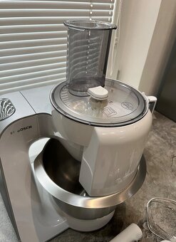 Kuchynský robot Bosch MUM 54240 - 6