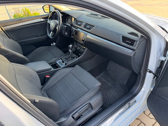 Predám ŠKODA Superb kombi 2.0 TDI - 6