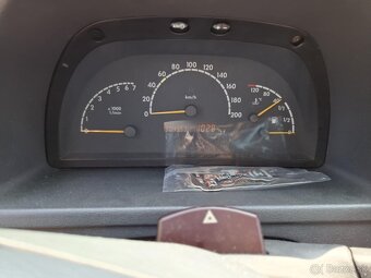 Sanitka Mercedes Vito w638 - 6