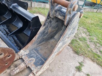 JCB 220X 2021 LC 4F - 3590mth - TOP stav (svahovka) - 6