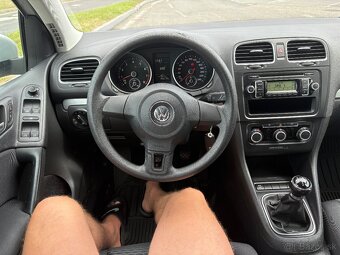 Vw golf 6 benzín 2010 - 6