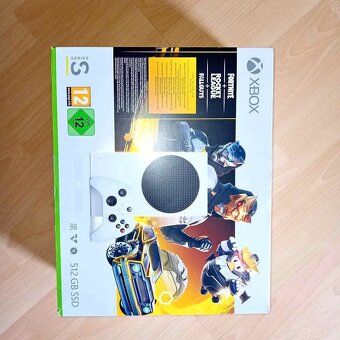 Xbox Series S 512 GB SSD - 6