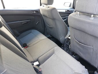 Predám opel zafira 1.9 CDTI 74kw rok 2008 - 6