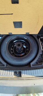 Predám Škoda KAROQ 1,5TSI ACT Style DSG 110kW150HP A7 - 6