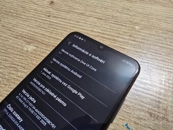 Samsung A03 plnefunkcny displej bez skrabancov bolo na nom n - 6