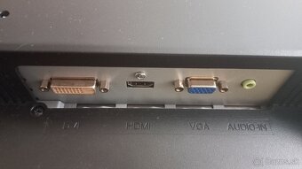 Predám LCD monitor - 6