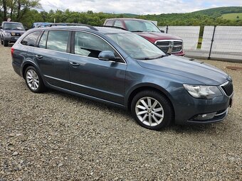 ŠKODA SUPERB 2.0TDI FACELIFT COMBI PANORAMA - 6