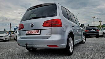 Volkswagen Touran 2.0 TDI Comfortline DSG - 6