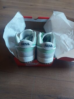 Nike Dunk Low SE Double swoosh avocado Green - 6