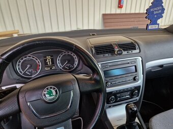 Škoda octavia 2 RS - 6