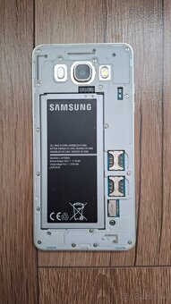 Samsung Galaxy J5 2016 Dual Sim Zlatá Verzia - 6
