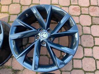 ŠKODA SUPERB III 3 3V0 2015-2022 DISKY 19” - 6