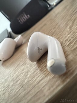 Airpods 4 - 6