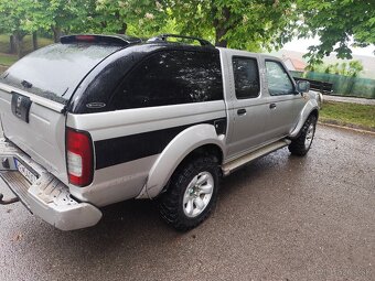 Nissan Navara D22 98kw 262 000km - 6