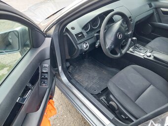 Mercedes Benz C 180 CDI - 6
