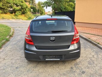 HYUNDAI I30 1.4 i 16V CVVT Benzin - 6