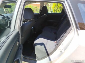 Predám auto Mazda 3 ročník 2006 204 000km - 6