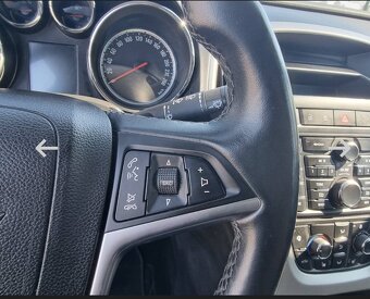 PREDÁM OPEL ASTRA J 1.4 TURBO 88 kw - 6