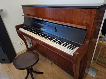 predám klavír Petrof - 6