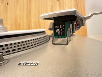 Gramofón Fisher MT- 6331 - 6