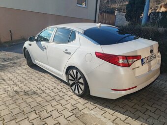 Kia optima - 6