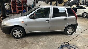 Predám Fiat punto 1.1 1997 91500 km - 6