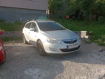 Opel Astra j 2011 - 6
