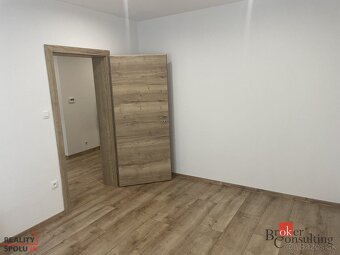 4 izbový rodinný dom Komjatice - 6