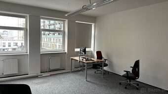 Celok kancelárií v blízkosti Klientskeho centra, Trnavská ce - 6