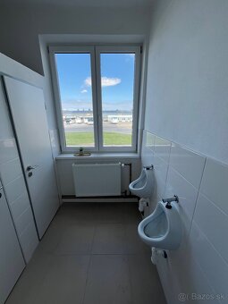Veľký objekt s administratívnou aj skladovou časťou - 895m2 - 6