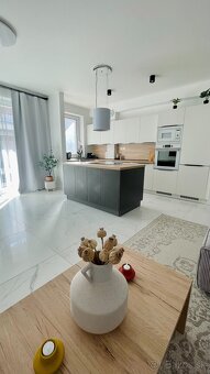 NA PRENÁJOM: Klimatizovaný 2 izbový byt s lódžiou - 6