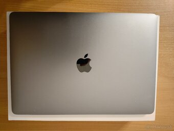 MacBook Pro 15 2018 i5 8GB 512GB - 6