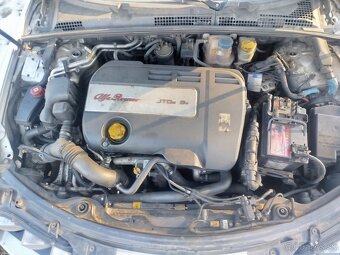 Predám prípadne rozpredám alfa Romeo - 6