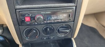 Volkswagen Golf 4 1.6 76kw - 6