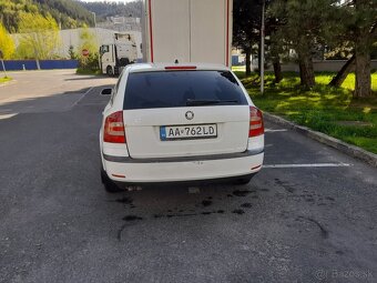 Škoda Octavia 2 1.9 77 Kw - 6