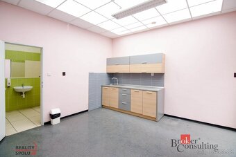 Na predaj: Komerčný objekt - Kancelárske a skladové priestor - 6