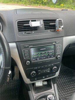 Predám Škoda Yeti 2.0 TDi , 4x4, r.v. 2014 - 6