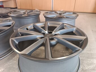 Audi R20 - 8U0601025AK - 6