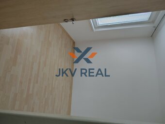 Na prenájom 3 izbový byt v Karlovej Vsi - 6