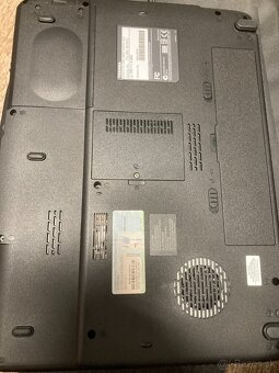 Toshiba Satellite l305-s5875 - lacno - 6
