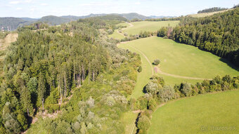 Rozsiahle pozemky na predaj 153.172m2, Dolný Hričov (okres - 6