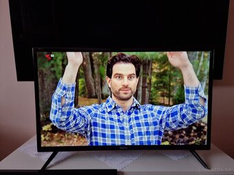 Predám LED TV ECG 32 H02T2S2 HD ready - 6