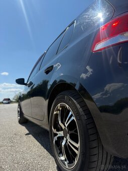 VW Golf 1.6TDI - 6