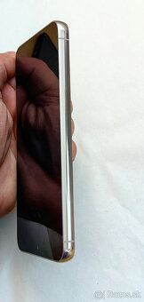Samsung galaxy S23,,vyborny stav,8/256GB,,super fotak - 6
