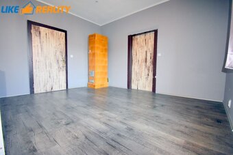 Veľkometrážny 3 izbový byt Vrútky - 6