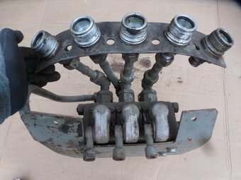 Hydraulický rozvadzač - 6