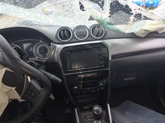 Suzuki Vitara 1.4 BoosterJet K14D Mildhybrid 4WD 2022 - 6