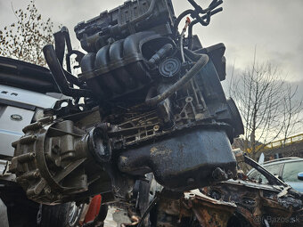 VW Caddy Golf motor 1.4 - 6
