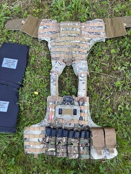 Nepriestrelna vesta Ciras multicam s plátami, príslušenstvom - 6